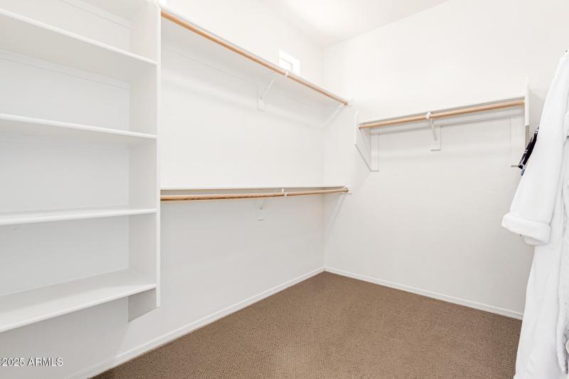 walk in closet