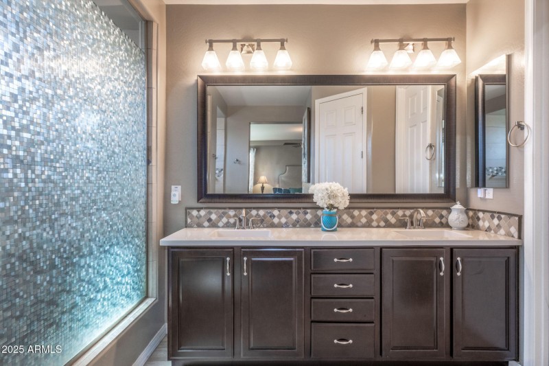 Stunning Shower!