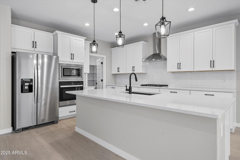 09-Kitchen