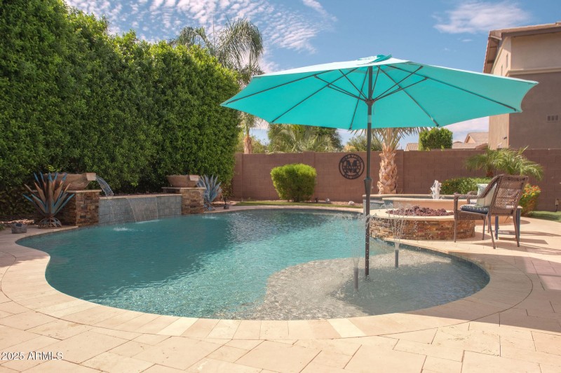 Soak Up the AZ Sun!