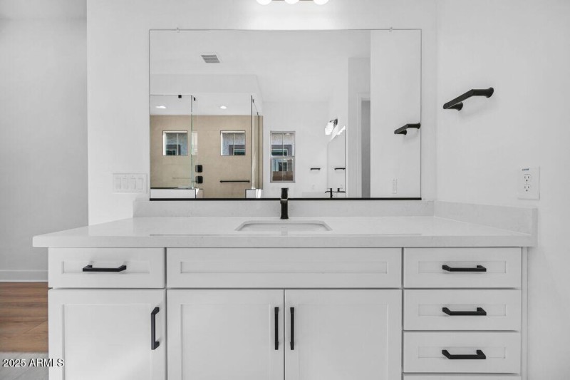 7660 W REMUDA Drive- Ready Now!