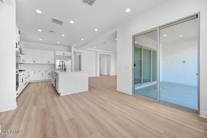 7660 W REMUDA Drive- Ready Now!