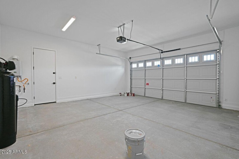 7660 W REMUDA Drive- Ready Now!