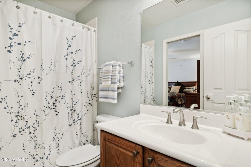 GUEST BATH