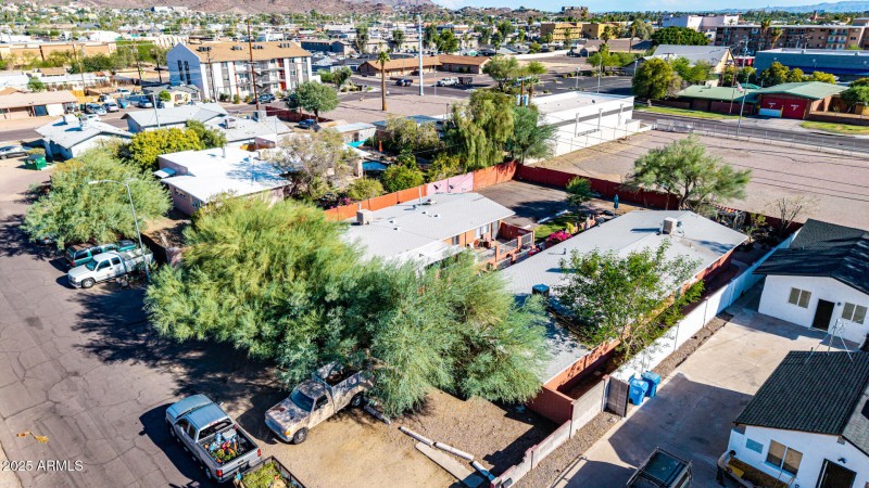 321 E Carol Avenue Phoenix, AZ 85020