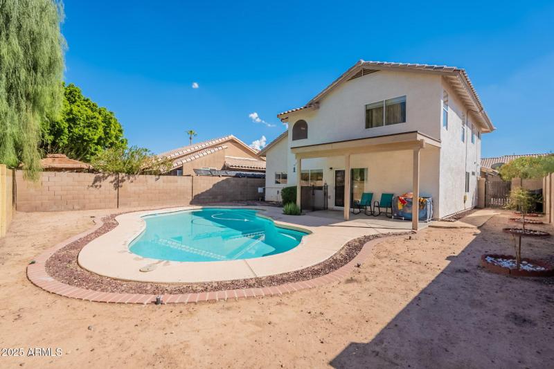 47-web-or-mls-Butler-47