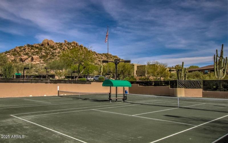 2 clay tennis courts