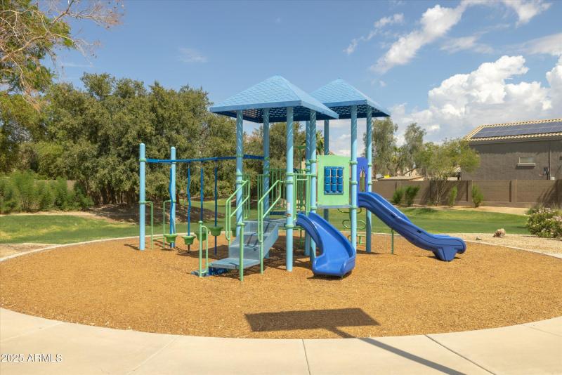 Neighborhood Park (60 feet away)