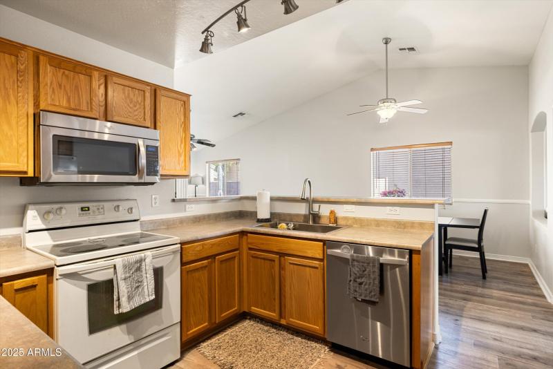 Kitchen w/ Oak Cabinetry