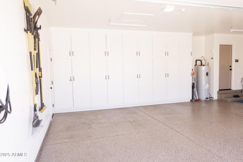 Wood - Garage 2