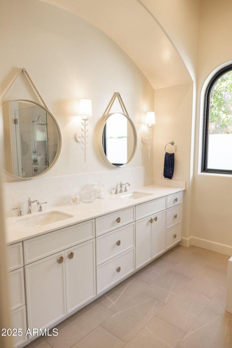 Wood - Primary Bath Detail 1