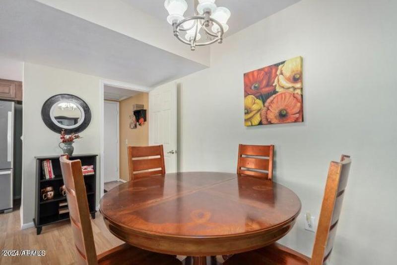 20220428073249008030000000-o