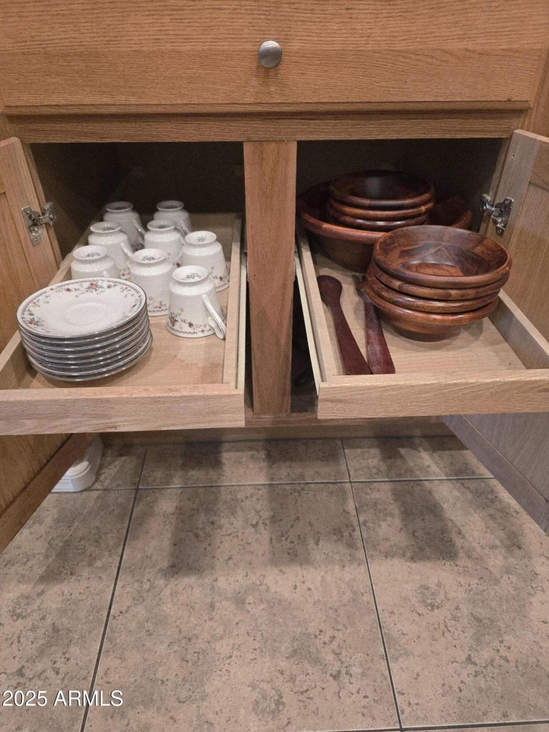 Pull Out Drawers