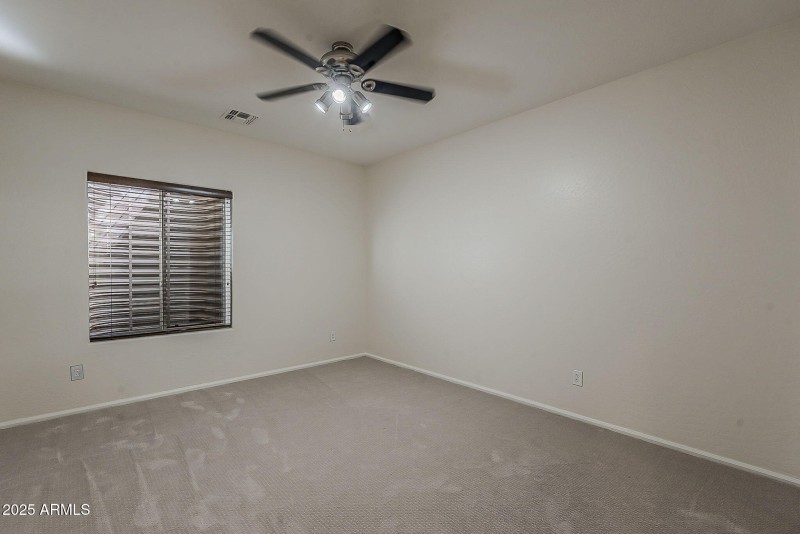 33-web-or-mls-Tamarisk-33