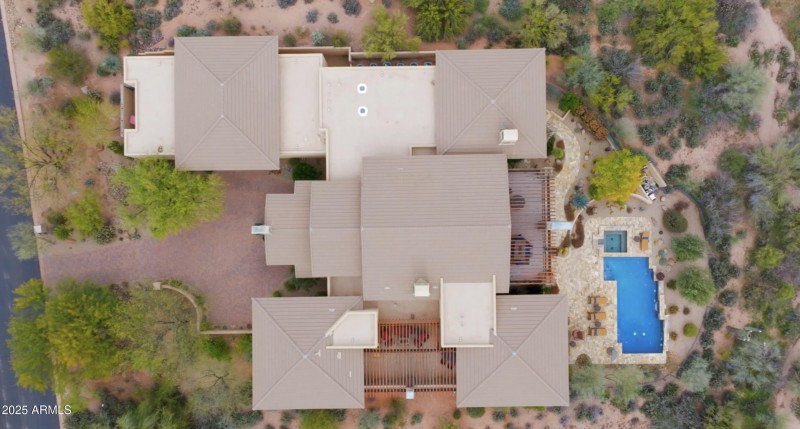 BIRDS EYE