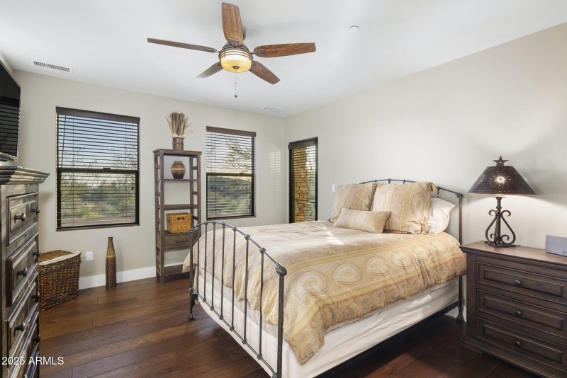 -Bedroom Ensuite 3