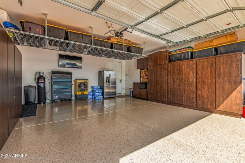 Right Cabinets