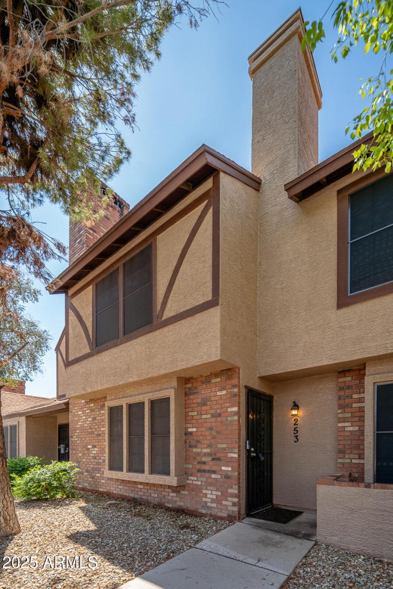 20250919_7977-W-Wacker-Rd_Unit-253_02