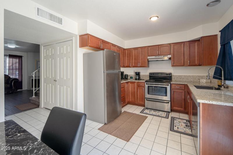 20250919_7977-W-Wacker-Rd_Unit-253_05