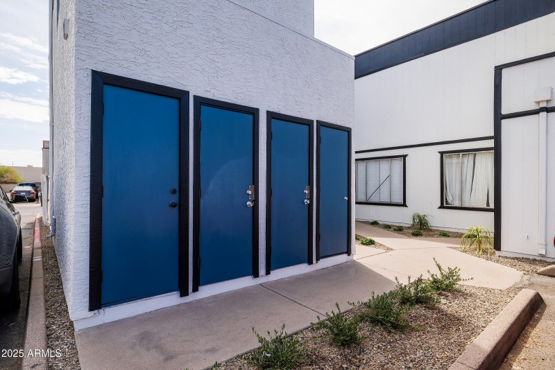 1728 East Pepper Circle - Exterior (7)