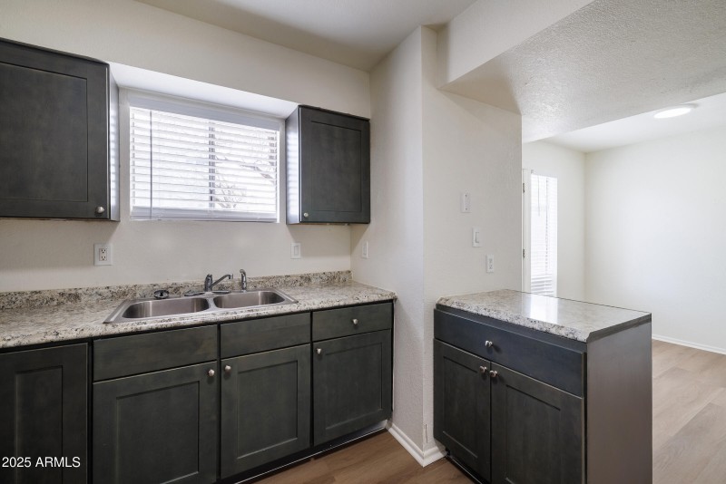 1728 East Pepper Circle - Interior (2)