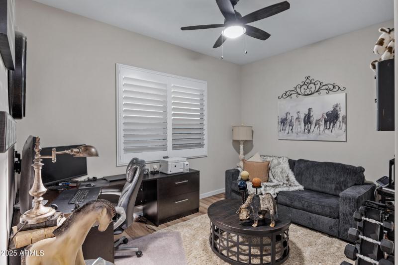 41797 W Summer Sun Ln-20