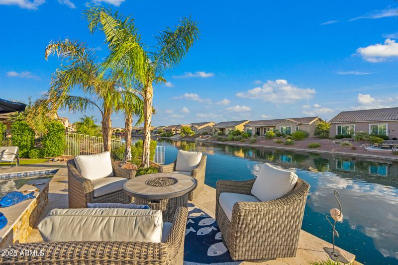41797 W Summer Sun Ln-35