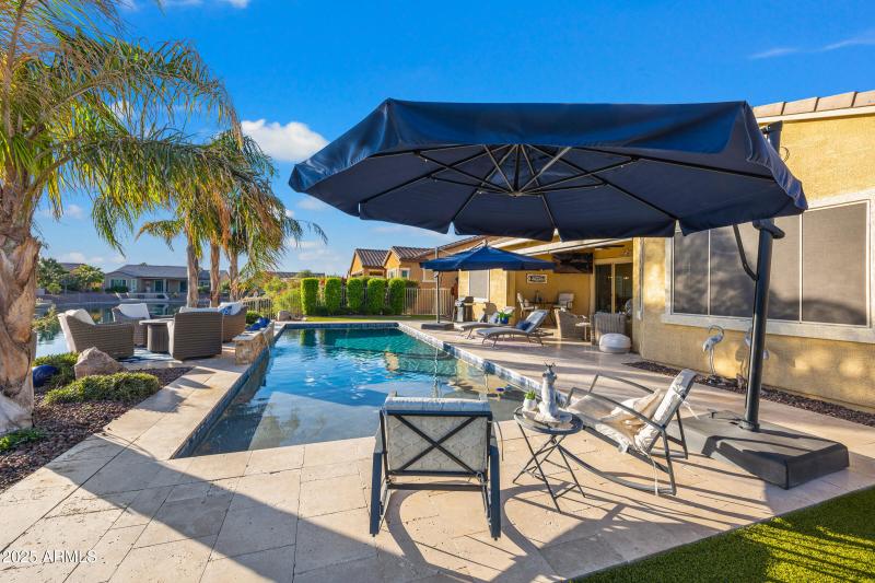 41797 W Summer Sun Ln-32