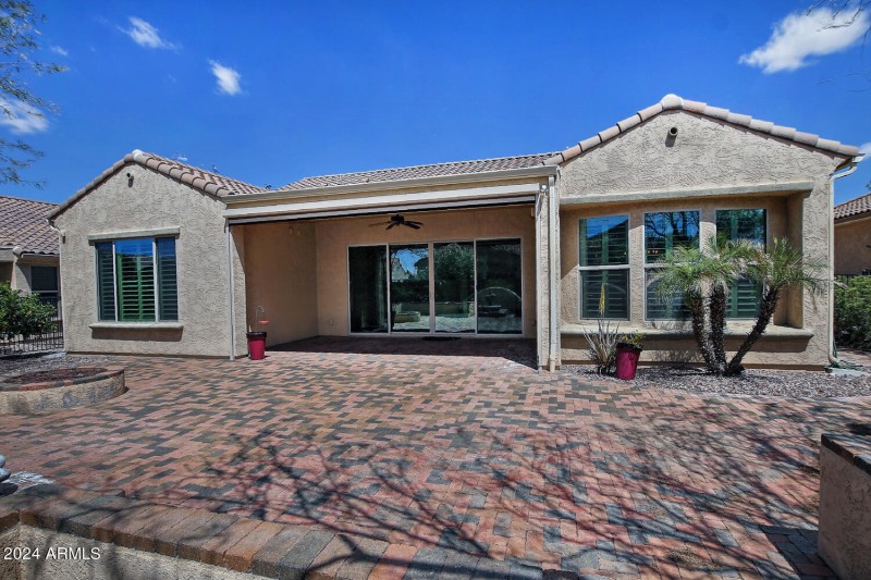 7167 W Merriweather Wy-large-039-036-Rea
