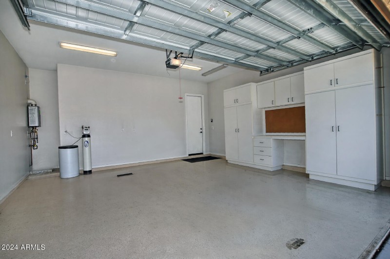 7167 W Merriweather Wy-large-047-031-Two
