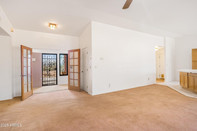 Foyer 2nd View