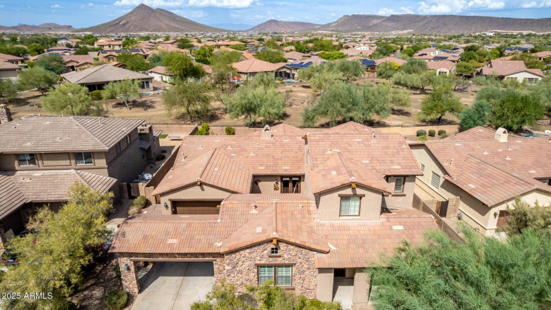 19 Desert Mirage