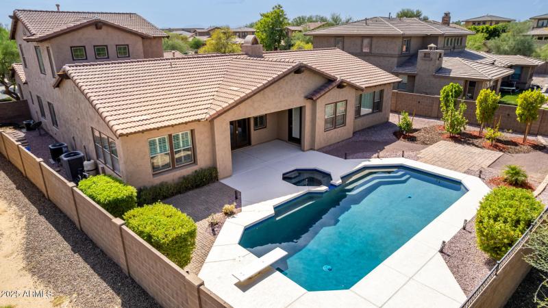 14 Desert Mirage