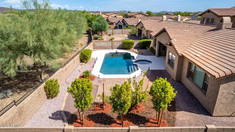 15 Desert Mirage