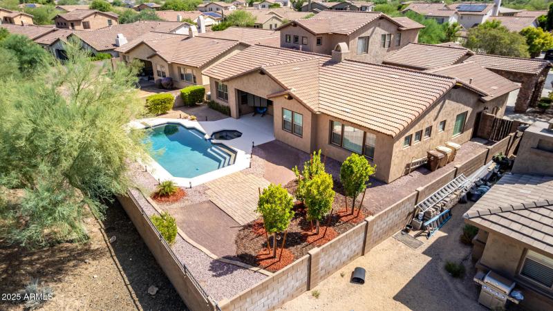 11 Desert Mirage