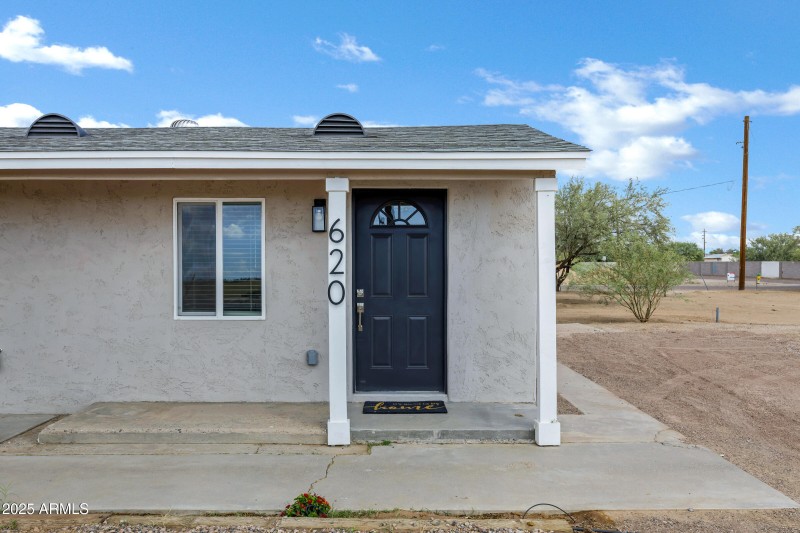 620 W Martin Rd-5