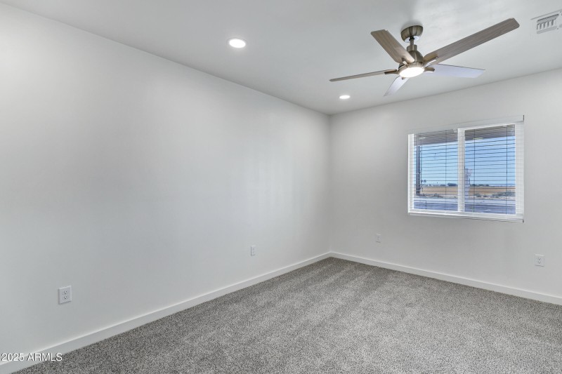 620 W Martin Rd-15