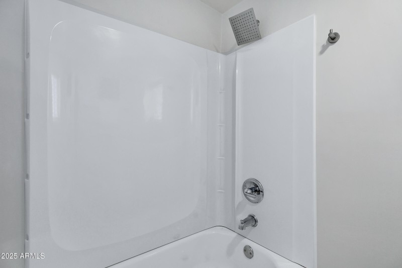 620 W Martin Rd-24