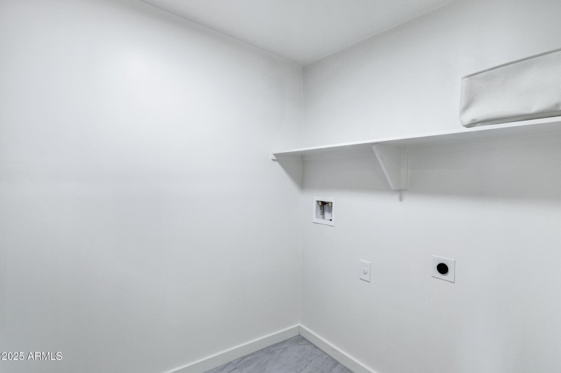 620 W Martin Rd-26