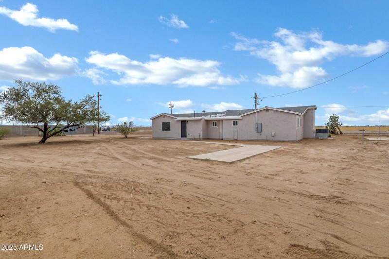 620 W Martin Rd-27