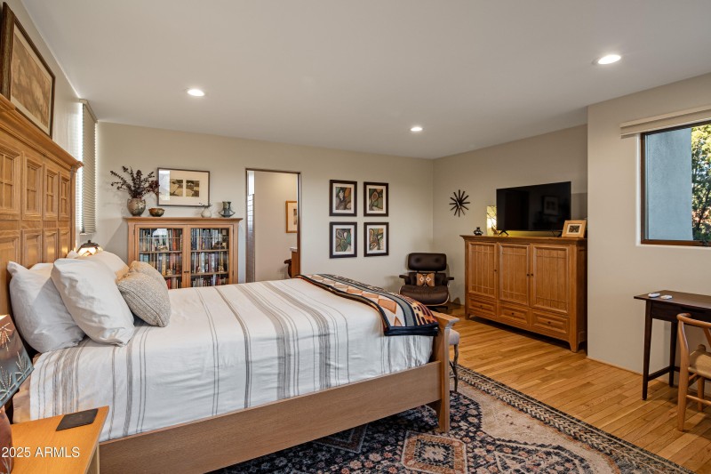 Guest Bedroom 1