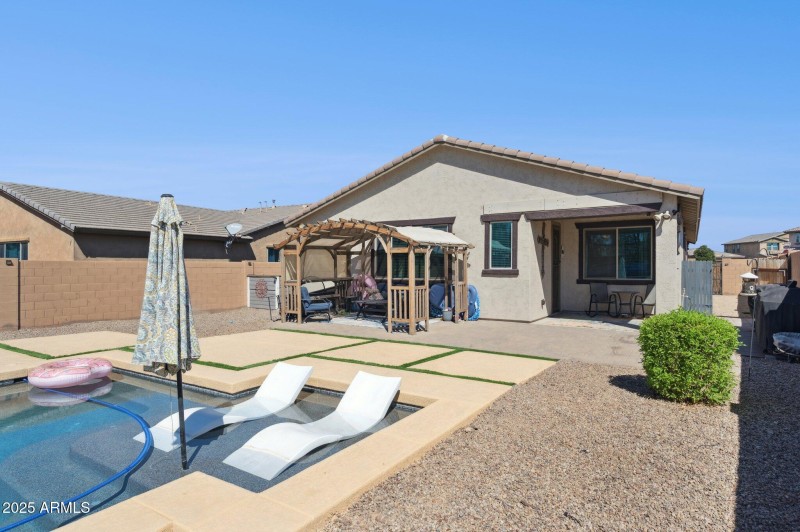 31-web-or-mls-41721-w-anne-ln