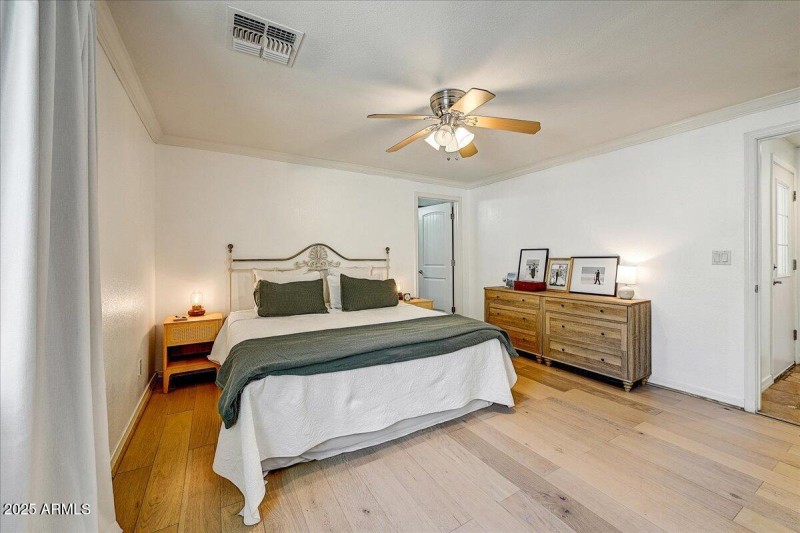 25-Primary Suite II