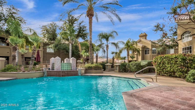 14-web-or-mls-5335-e-shea-blvd-1094