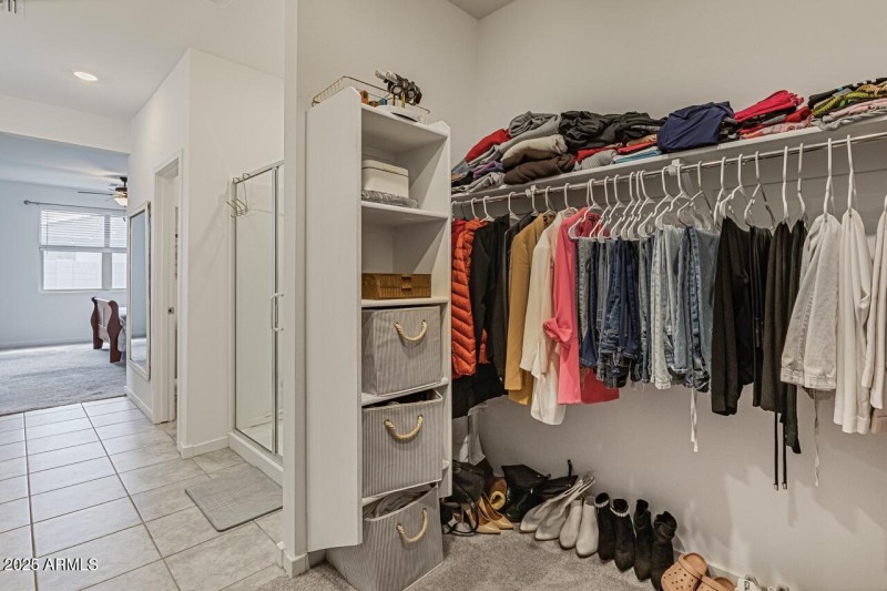 33 Master Closet
