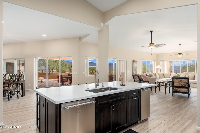 17047 E Dixileta Dr - 23