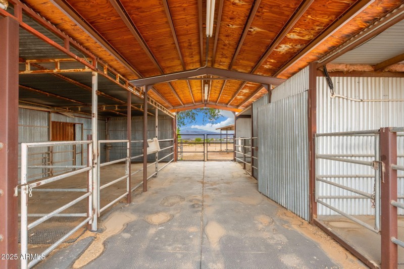 17047 E Dixileta Dr - 73