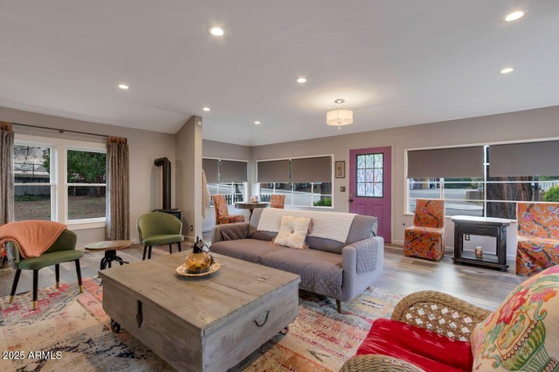 Bungalow_Living Room 1