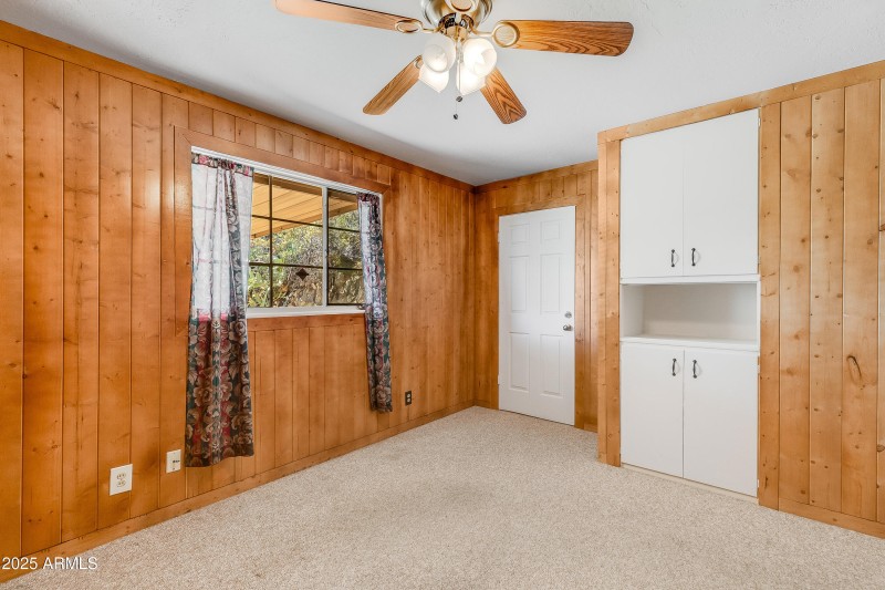 10628 N 10th Dr-30