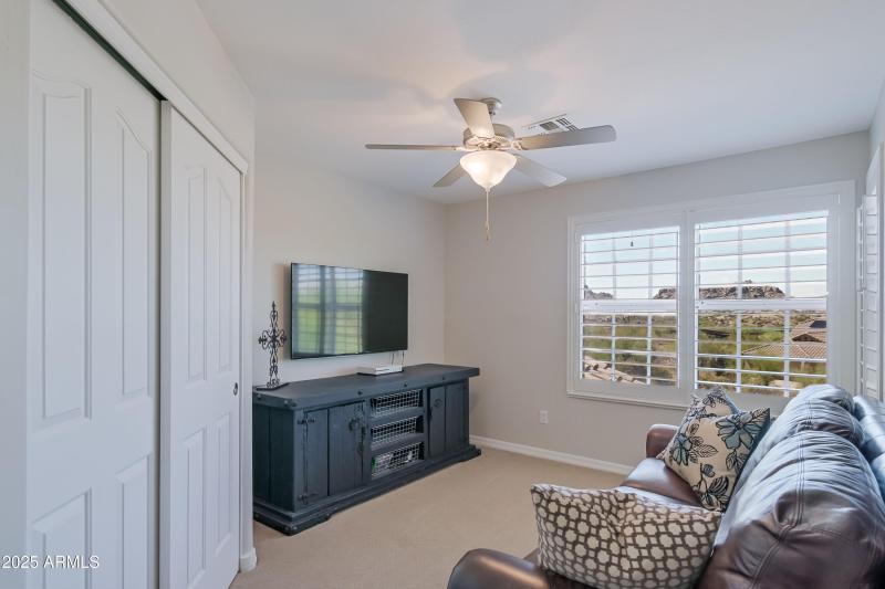 Bedroom 4/Den